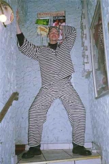 ... ohne Helm und ohne Gurt